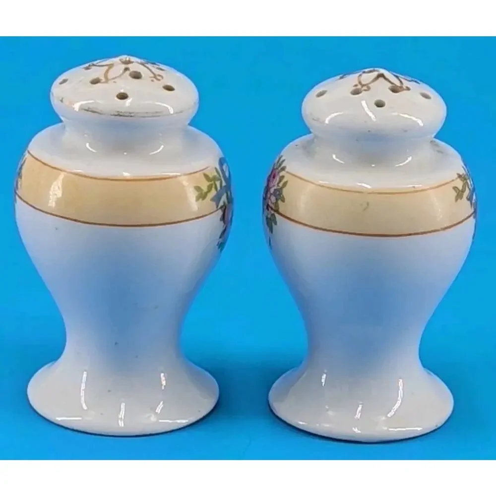 Vintage Noritake Sheridan Porcelain Floral Salt & Pepper Shakers Made In Japan